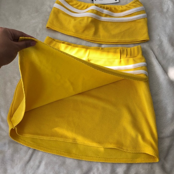 ZENDAYA X Boohoo Sports Co-Ord Set - Picture 6 of 9